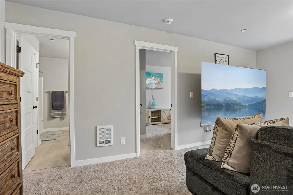 8797 68th Place NE Marysville WA 98270