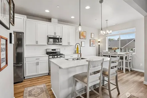 8797 68th Place NE Marysville WA 98270