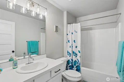 8797 68th Place NE Marysville WA 98270