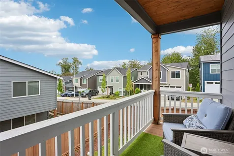 8797 68th Place NE Marysville WA 98270