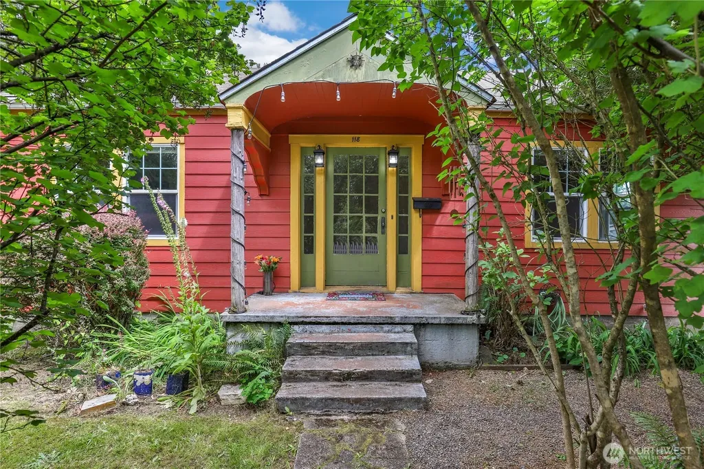 118 Cushing Street NW Olympia WA 98502