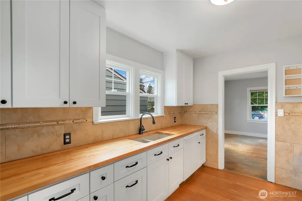 118 Cushing Street NW Olympia WA 98502