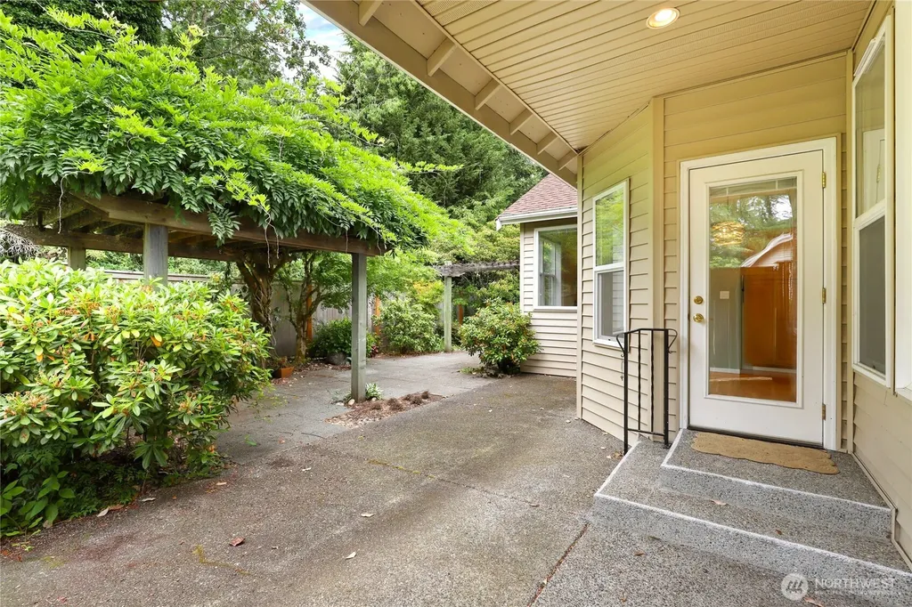 11005 80th Avenue Ct SW Lakewood WA 98498