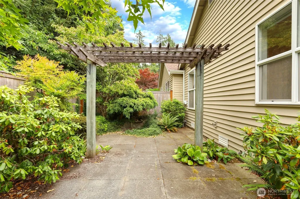 11005 80th Avenue Ct SW Lakewood WA 98498