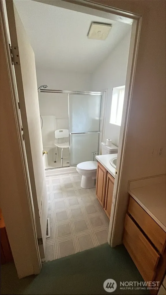 140 W Spruce Street Port Ludlow WA 98365