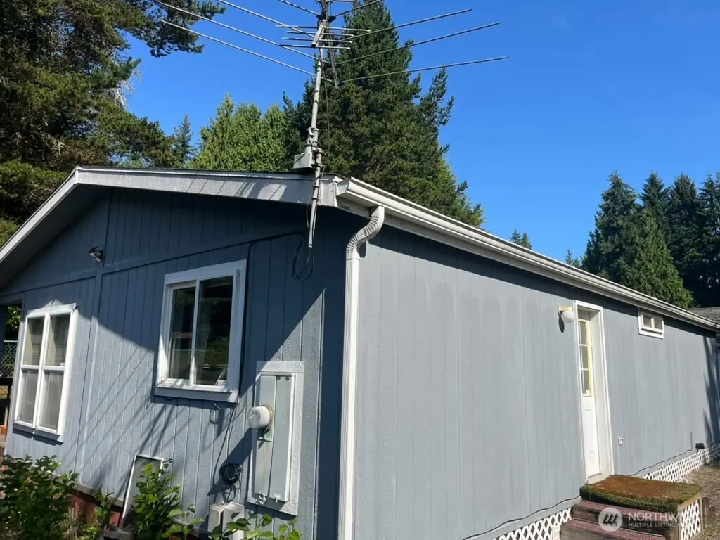 140 W Spruce Street Port Ludlow WA 98365