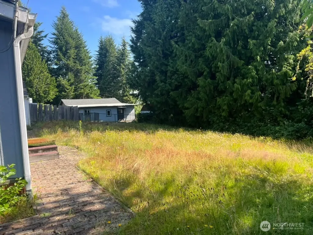 140 W Spruce Street Port Ludlow WA 98365