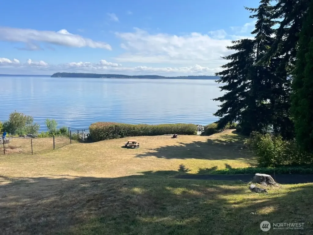 140 W Spruce Street Port Ludlow WA 98365