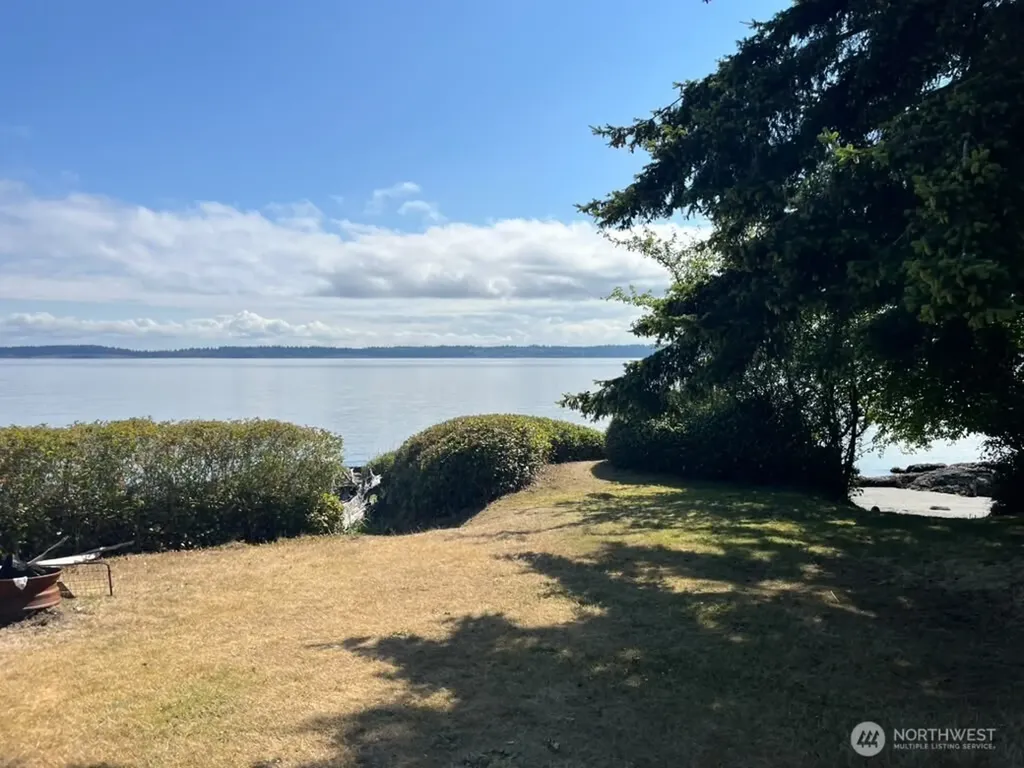 140 W Spruce Street Port Ludlow WA 98365