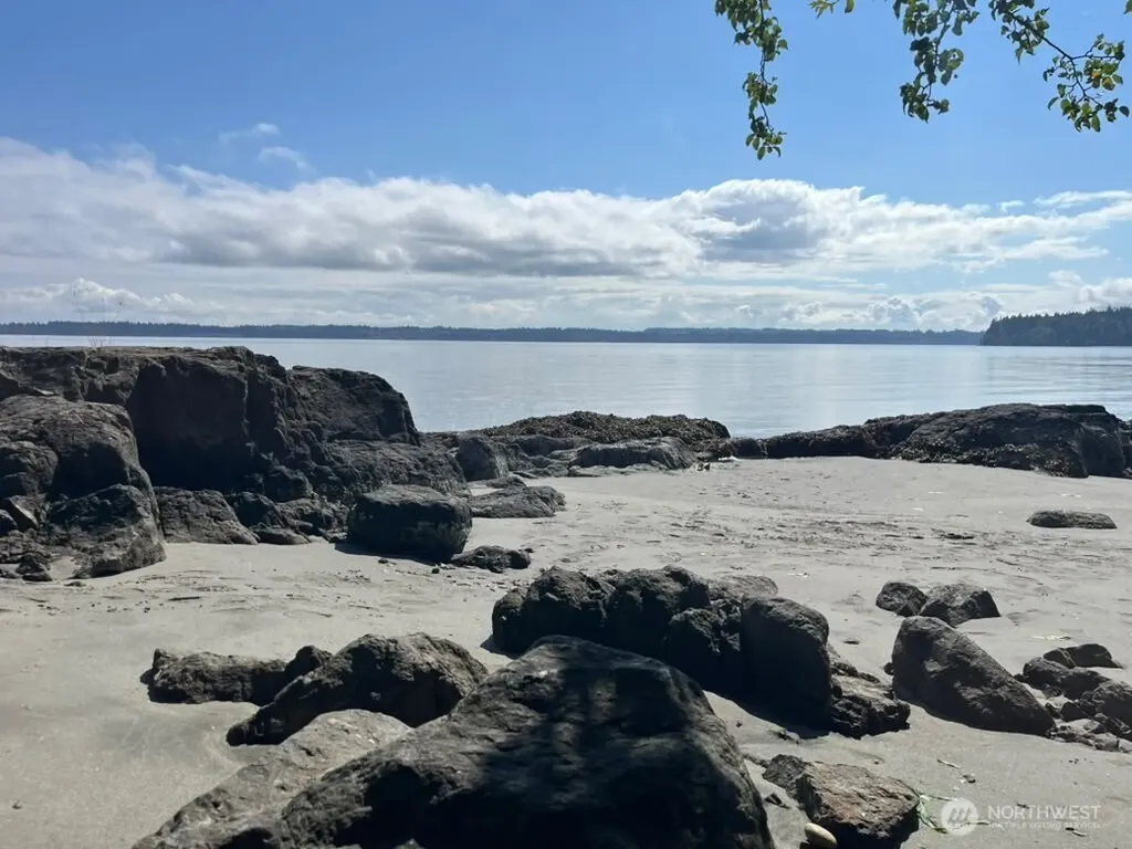 140 W Spruce Street Port Ludlow WA 98365