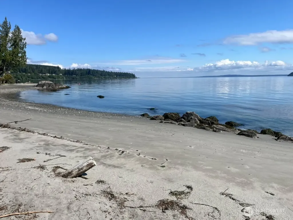 140 W Spruce Street Port Ludlow WA 98365