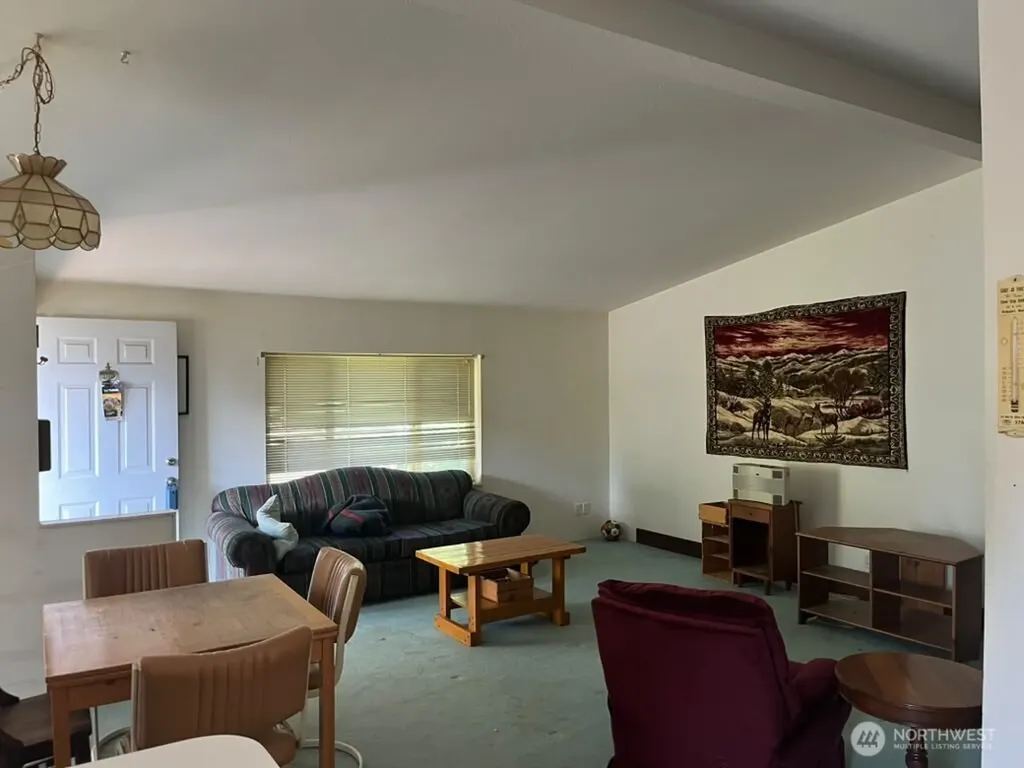 140 W Spruce Street Port Ludlow WA 98365