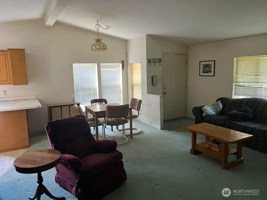 140 W Spruce Street Port Ludlow WA 98365
