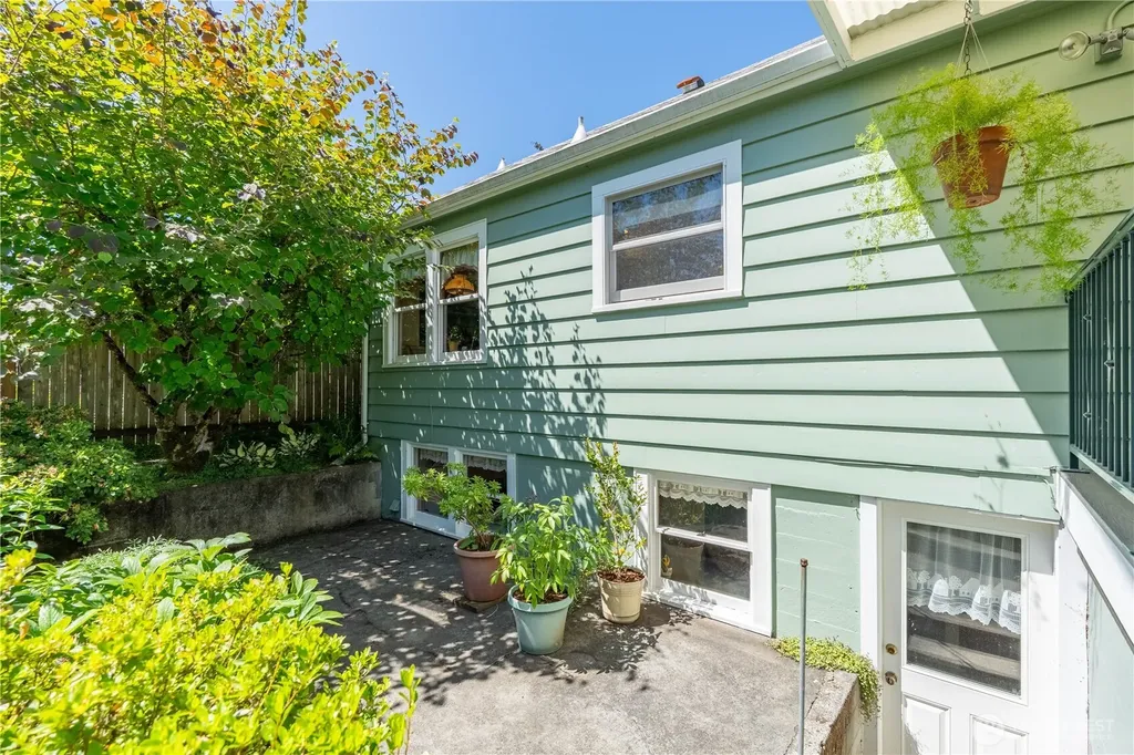 3018 Moore Street SE Olympia WA 98501