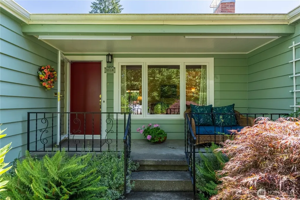 3018 Moore Street SE Olympia WA 98501