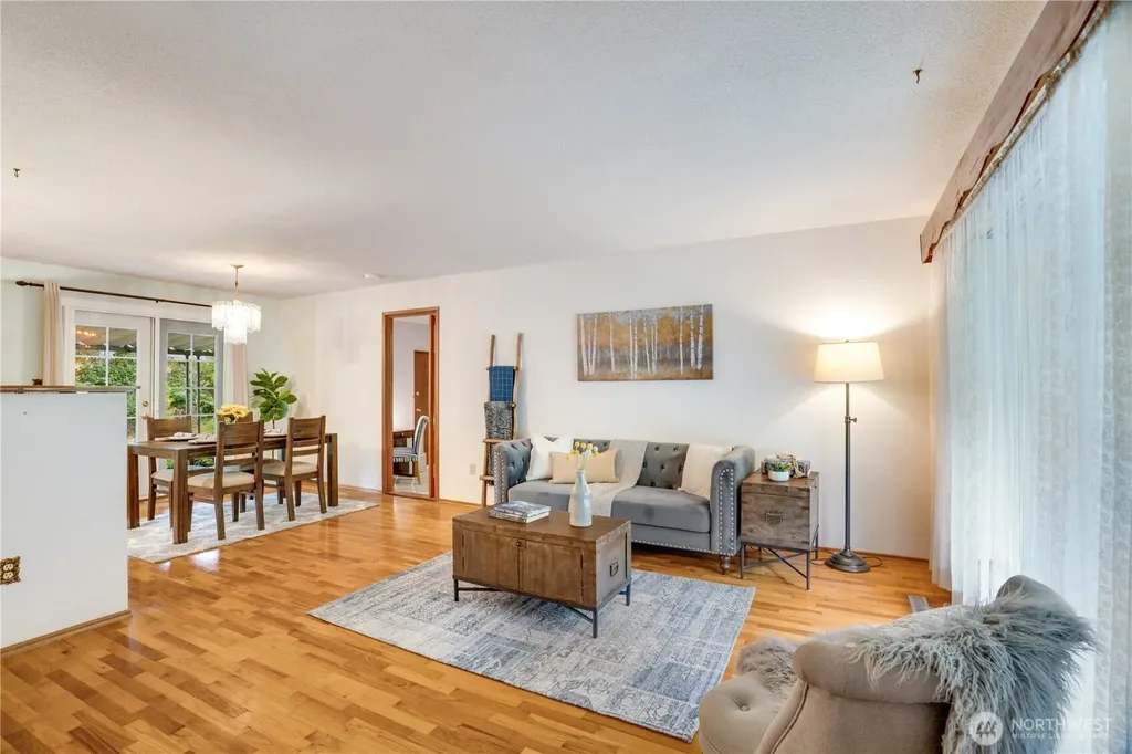 10102 114th Street SW Lakewood WA 98498