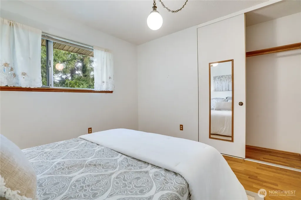 10102 114th Street SW Lakewood WA 98498