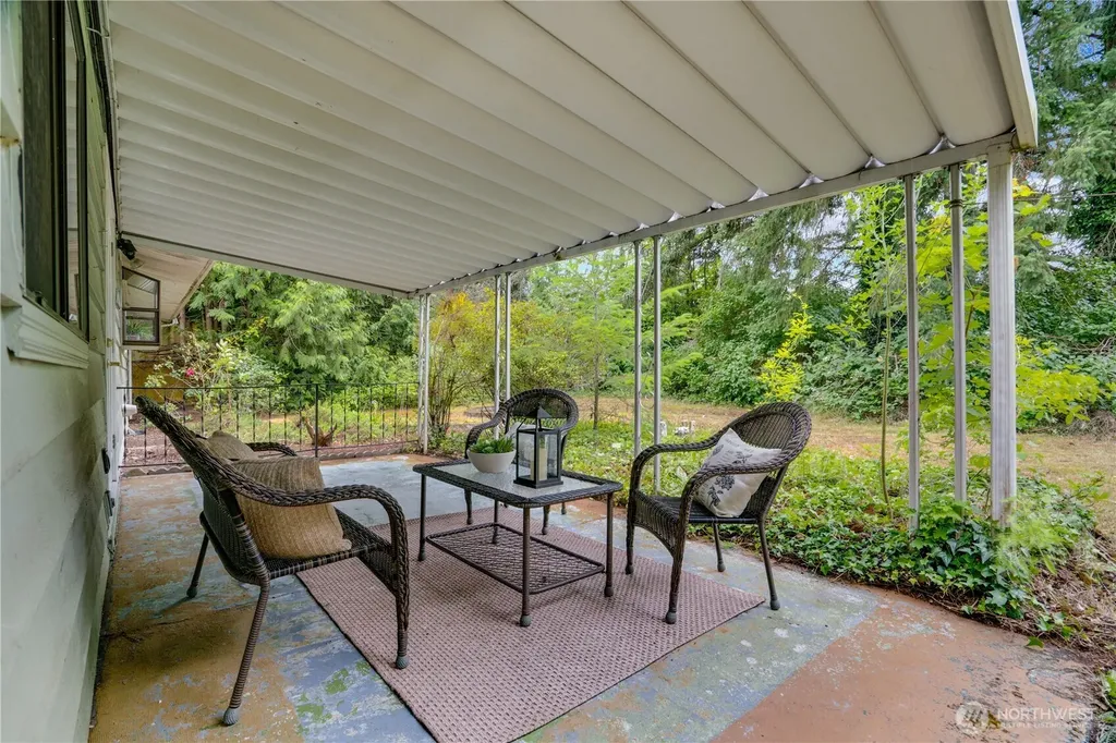 10102 114th Street SW Lakewood WA 98498