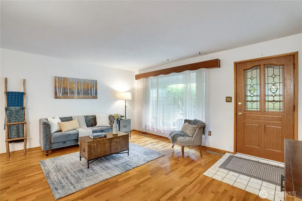 10102 114th Street SW Lakewood WA 98498