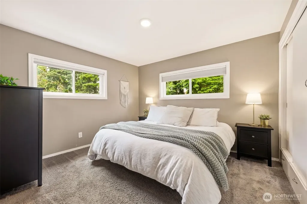 316 SW 124th Street Seattle WA 98146