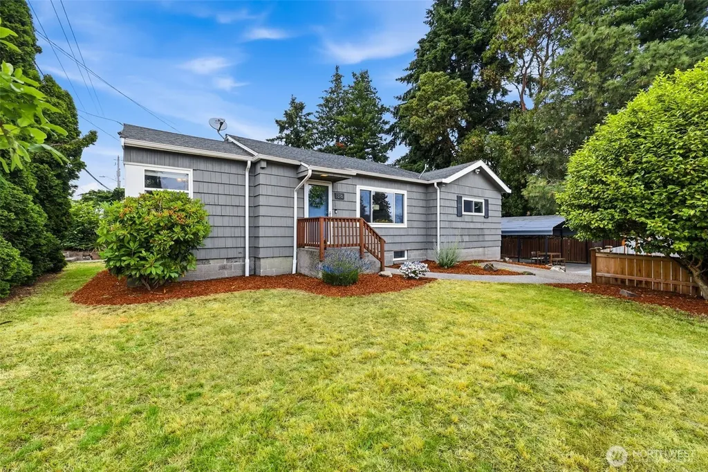 316 SW 124th Street Seattle WA 98146