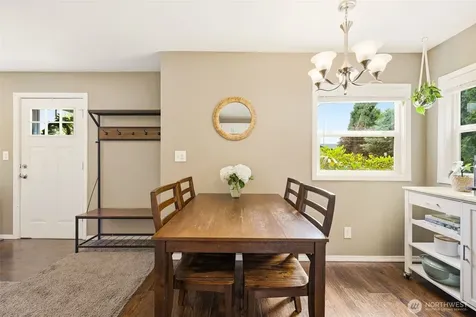 316 SW 124th Street Seattle WA 98146