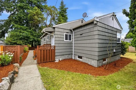 316 SW 124th Street Seattle WA 98146