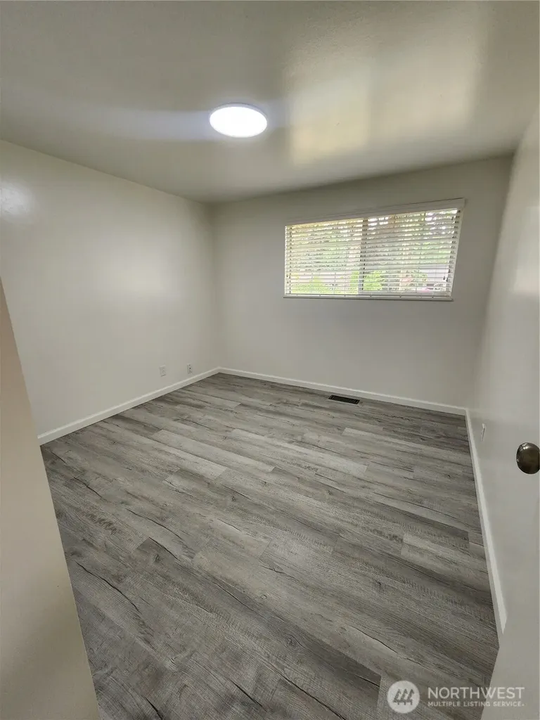 8810 NE 187th Street Bothell WA 98011