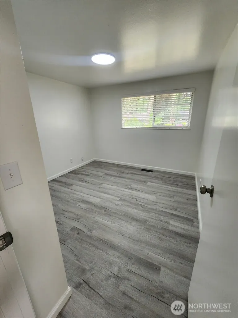 8810 NE 187th Street Bothell WA 98011