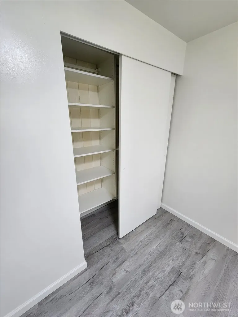 8810 NE 187th Street Bothell WA 98011