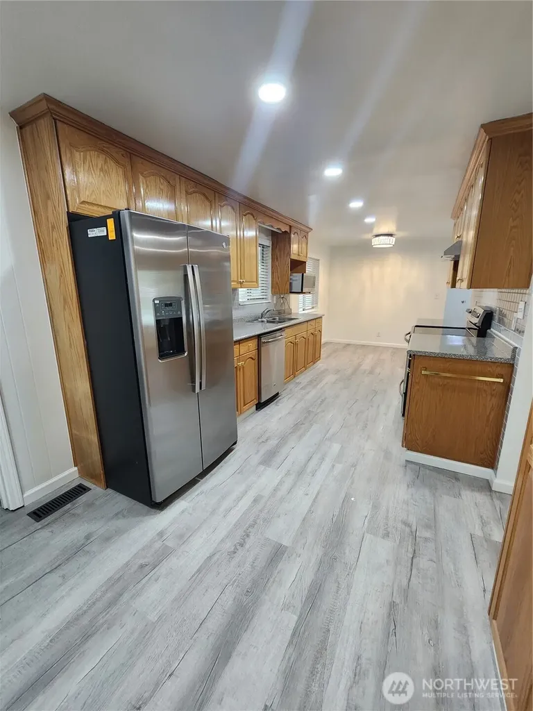 8810 NE 187th Street Bothell WA 98011