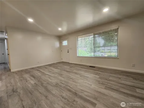 8810 NE 187th Street Bothell WA 98011