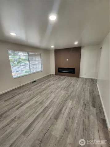 8810 NE 187th Street Bothell WA 98011