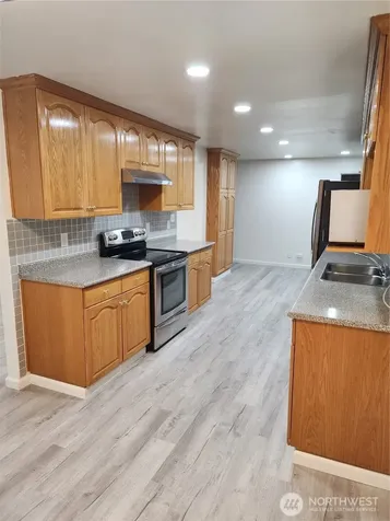 8810 NE 187th Street Bothell WA 98011