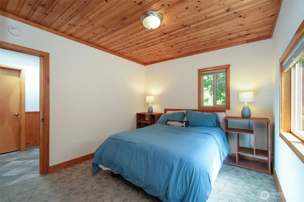 742 Durrwachter Road Port Angeles WA 98363