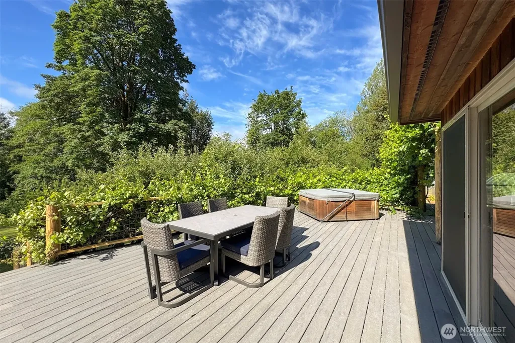 742 Durrwachter Road Port Angeles WA 98363