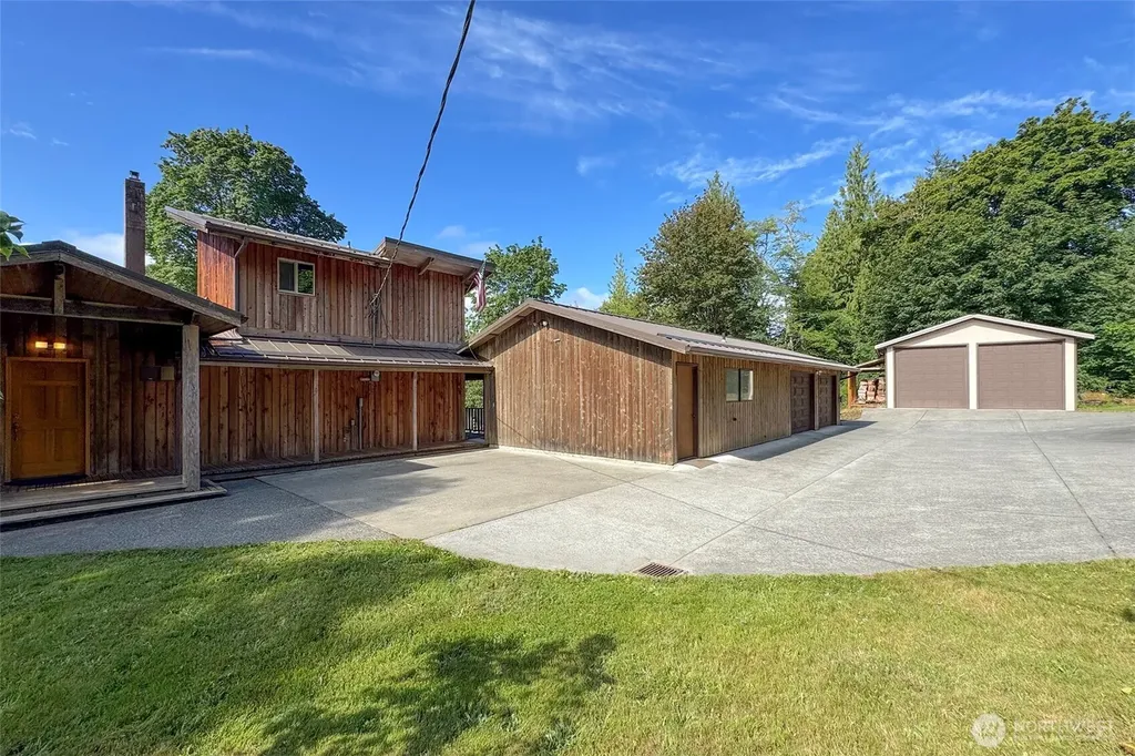 742 Durrwachter Road Port Angeles WA 98363