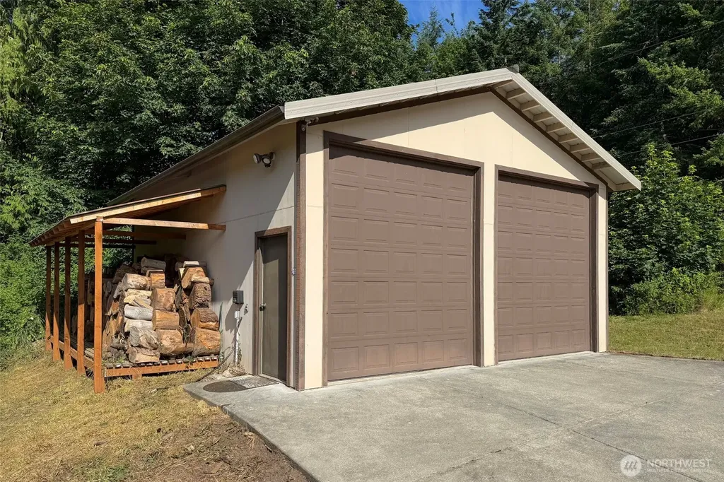 742 Durrwachter Road Port Angeles WA 98363
