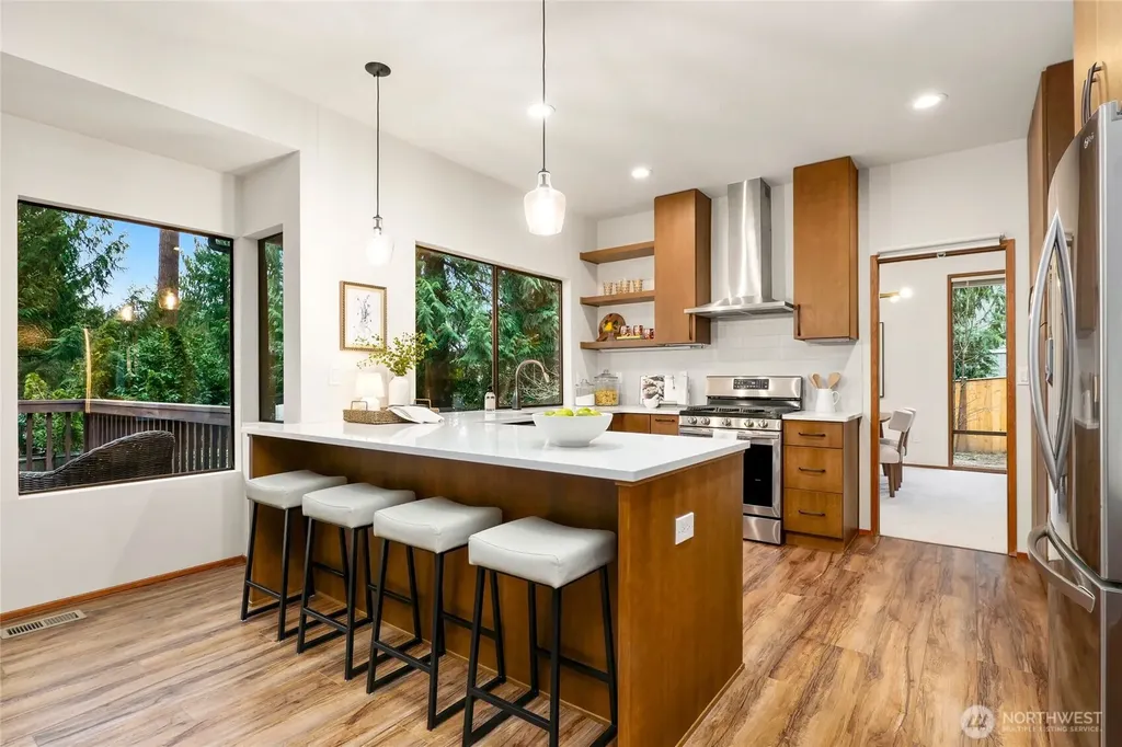 2518 Sahalee Drive East Sammamish WA 98074