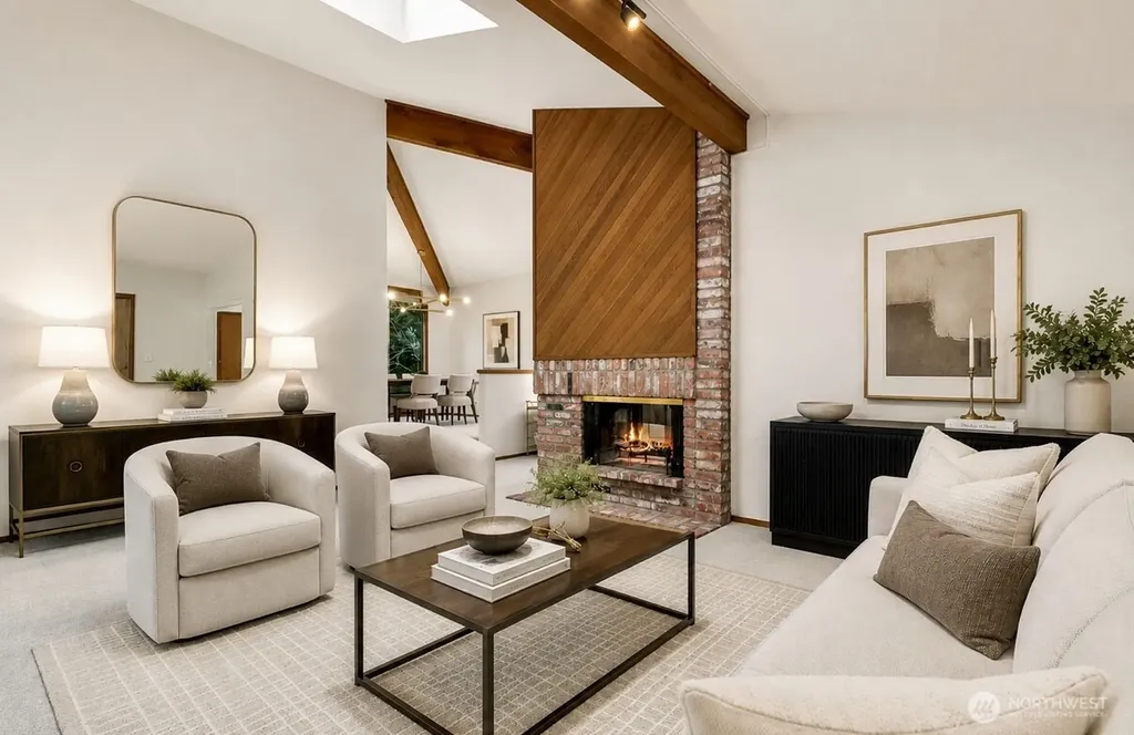 2518 Sahalee Drive East Sammamish WA 98074