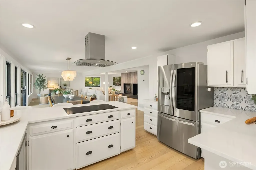 15041 Skogen Lane NE Bainbridge Island WA 98110