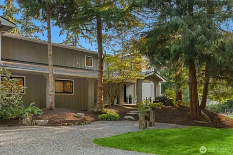 15041 Skogen Lane NE Bainbridge Island WA 98110