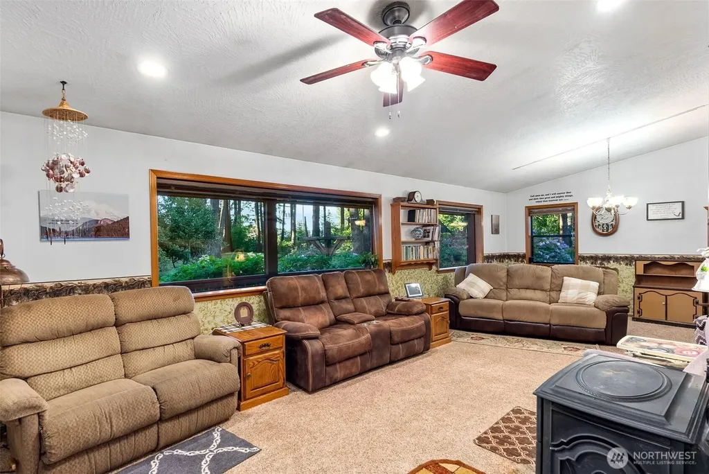17104 Old Highway 99 Tenino WA 98589