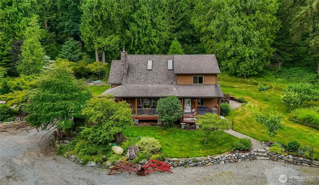 3378 Deer Trails Lane Bow WA 98232