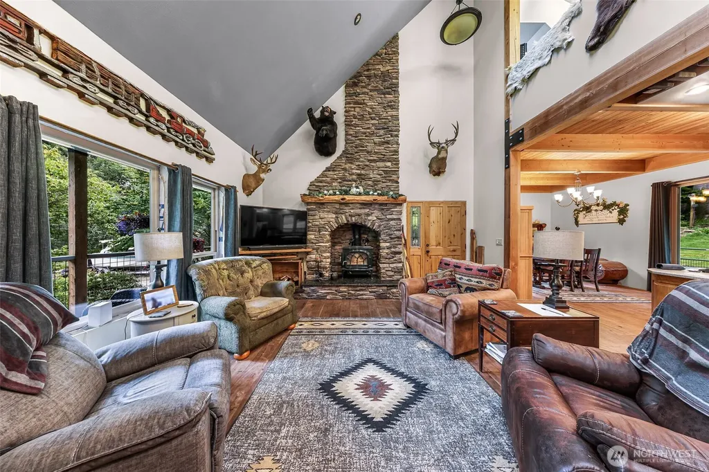 3378 Deer Trails Lane Bow WA 98232