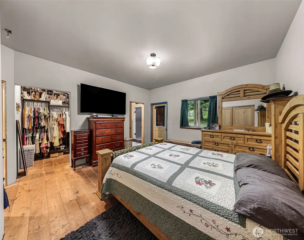 3378 Deer Trails Lane Bow WA 98232