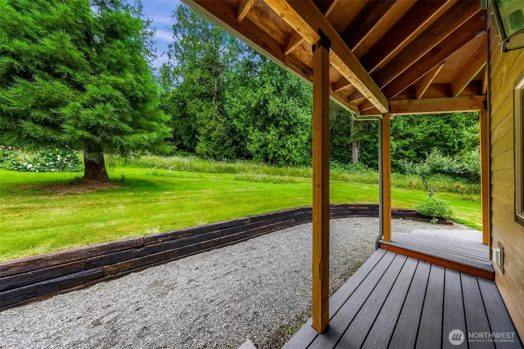 3378 Deer Trails Lane Bow WA 98232