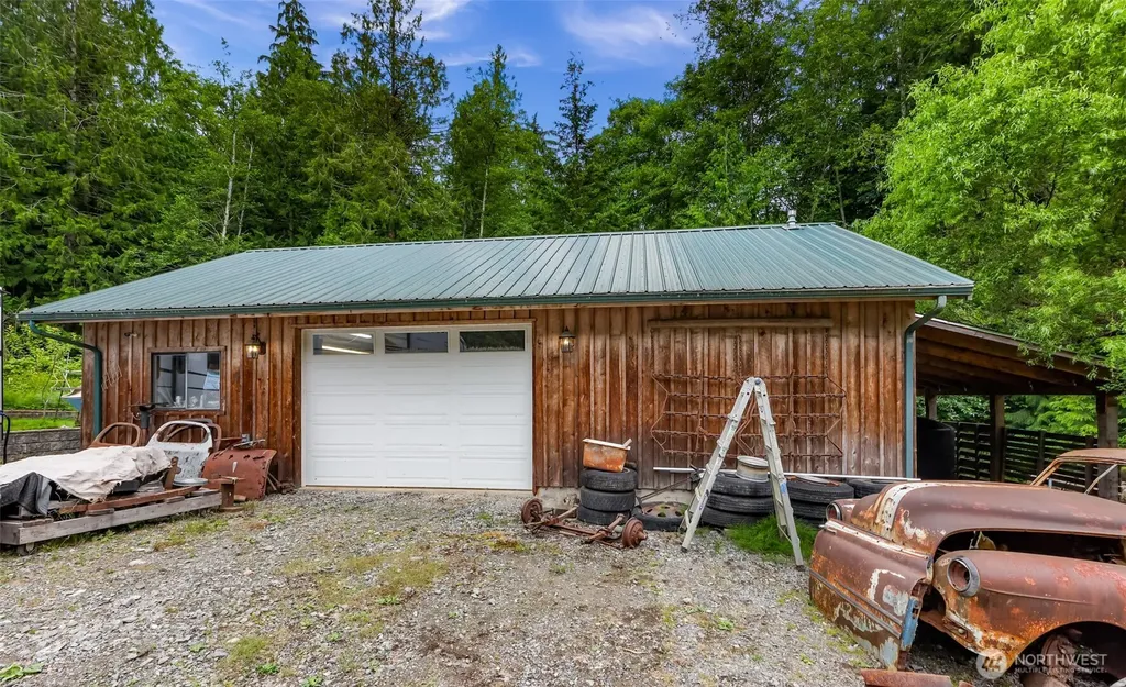 3378 Deer Trails Lane Bow WA 98232