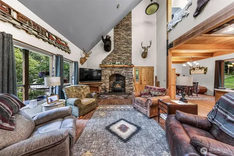 3378 Deer Trails Lane Bow WA 98232