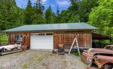 3378 Deer Trails Lane Bow WA 98232